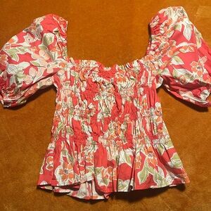 ✨Floral Puff Top ✨